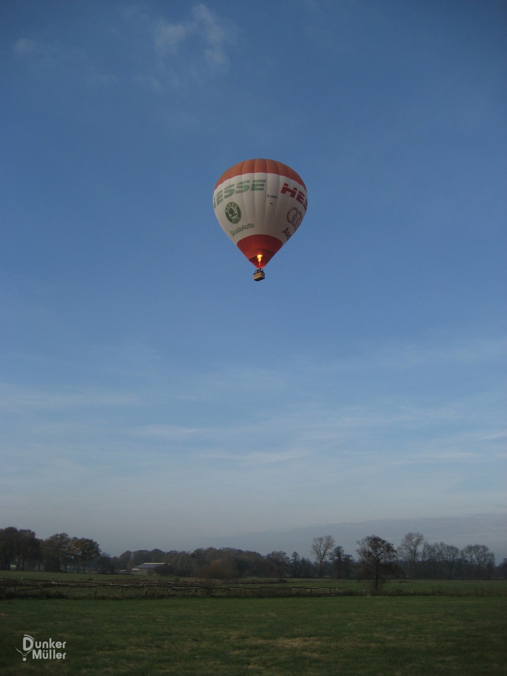 Fliegender Ballon in Oyten