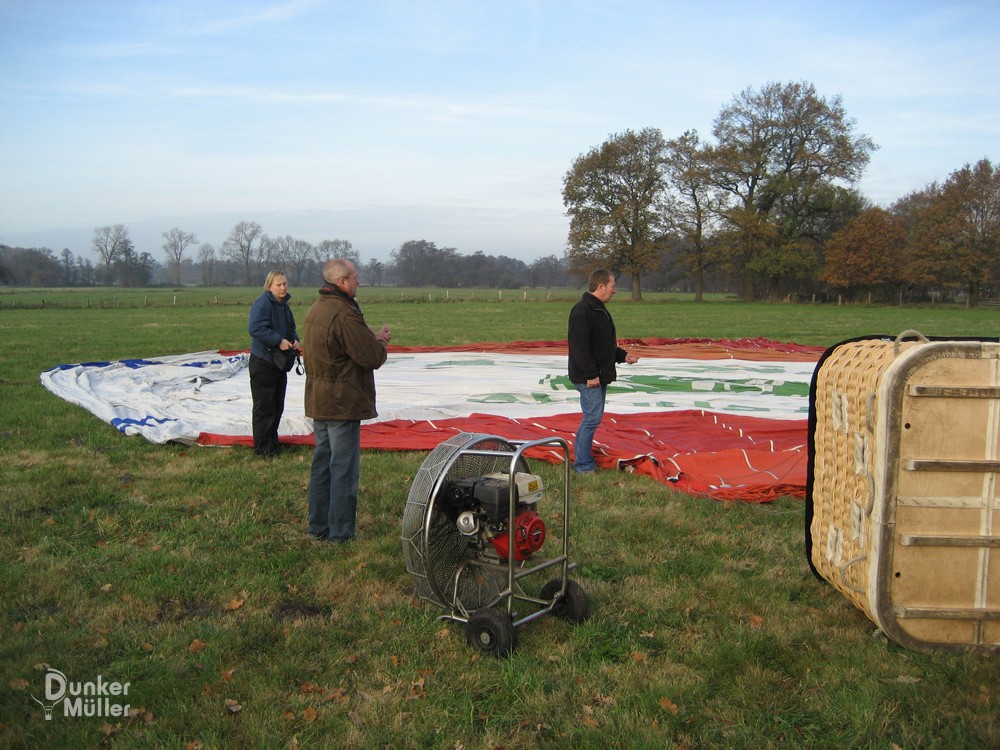 Aufbau des Ballons in Oyten